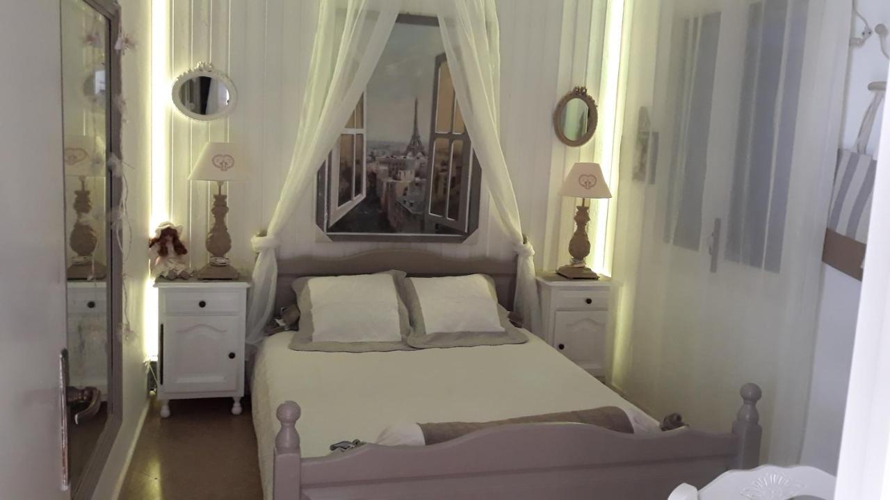 Chambres D'Hotes Chez Catherine A Reus Chambre De Paris Avec Salle De Bains Privee Esterno foto