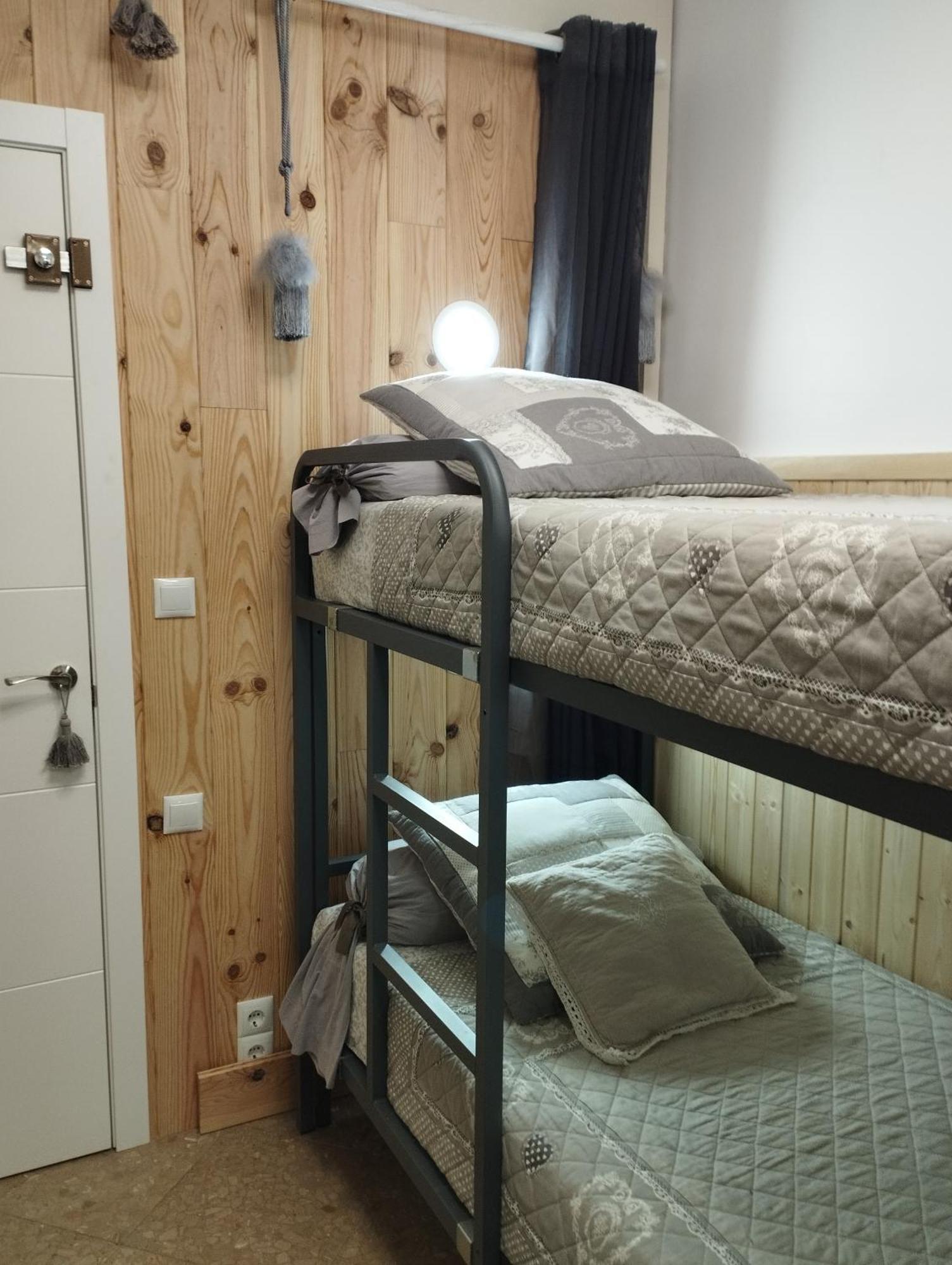 Chambres D'Hotes Chez Catherine A Reus Chambre De Paris Avec Salle De Bains Privee Esterno foto